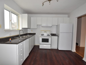 3+ Bedroom apartment for rent in SCARBOROUGH