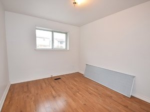 3+ Bedroom apartment for rent in SCARBOROUGH
