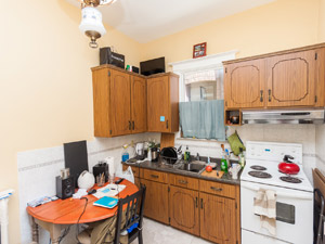 Bachelor apartment for rent in TORONTO