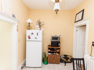 Bachelor apartment for rent in TORONTO