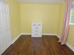 3+ Bedroom apartment for rent in SCARBOROUGH  
