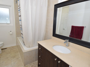 3+ Bedroom apartment for rent in SCARBOROUGH  