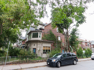 Rental House Roncesvalles-Dundas, Toronto, ON