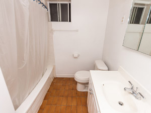 2 Bedroom apartment for rent in TORONTO