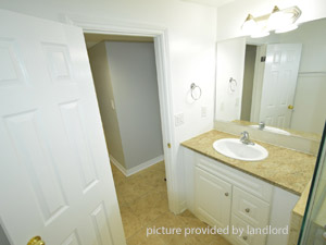 2 Bedroom apartment for rent in PICKERING