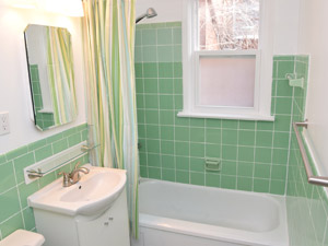 3+ Bedroom apartment for rent in TORONTO