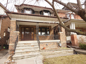 3+ Bedroom apartment for rent in TORONTO   