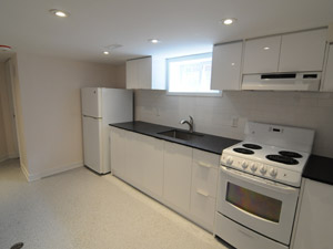 3+ Bedroom apartment for rent in SCARBOROUGH 