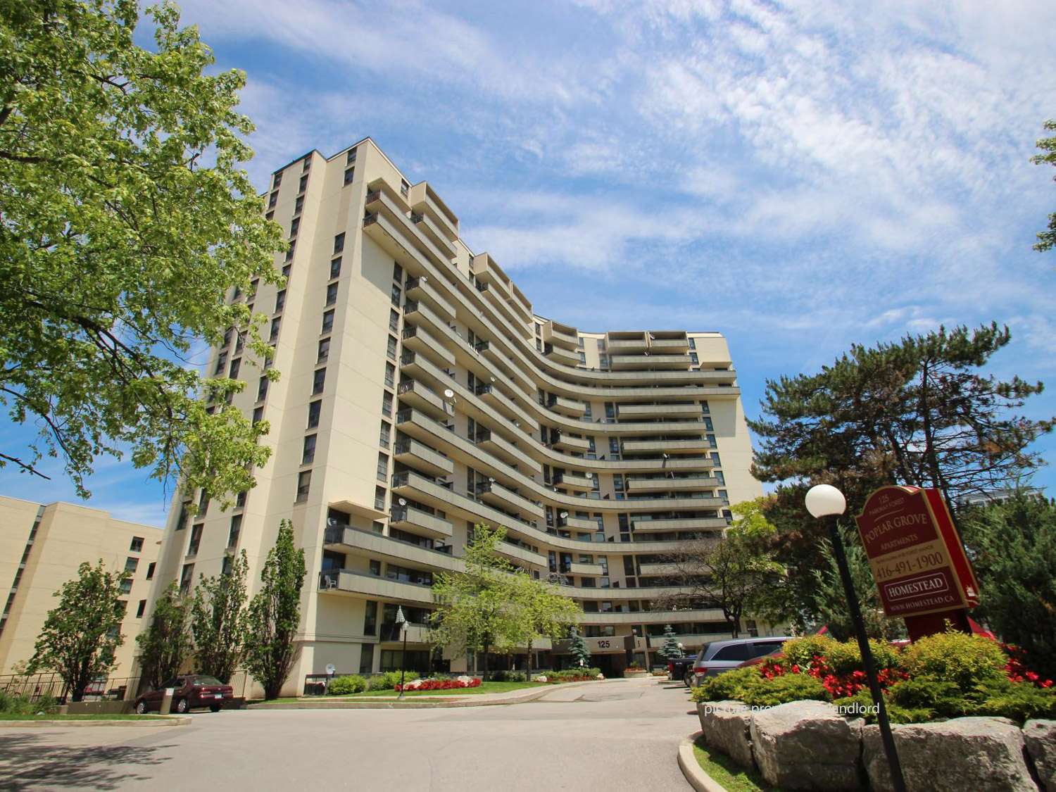 For rent 125 Parkway Forest Dr North York, 2 bdrm Viewit 1718