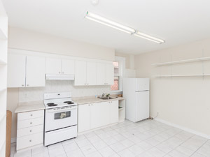 2 Bedroom apartment for rent in TORONTO