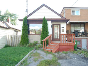 3+ Bedroom apartment for rent in SCARBOROUGH