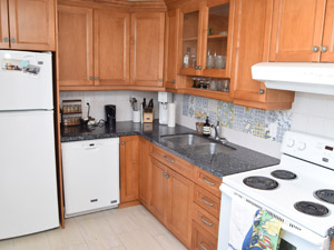 2 Bedroom apartment for rent in TORONTO 