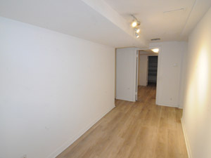 1 Bedroom apartment for rent in TORONTO 