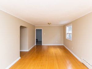 3+ Bedroom apartment for rent in TORONTO 