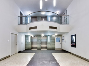 3+ Bedroom apartment for rent in TORONTO 