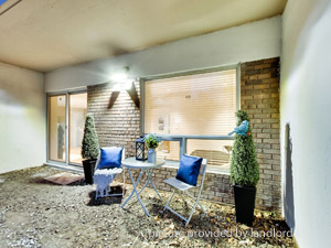 3+ Bedroom apartment for rent in TORONTO 