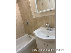 Bachelor apartment for rent in Toronto