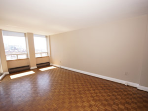Bachelor apartment for rent in TORONTO    