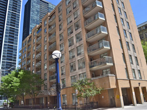 3+ Bedroom apartment for rent in TORONTO 