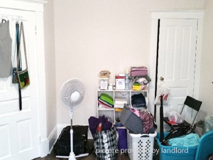 Bachelor apartment for rent in TORONTO