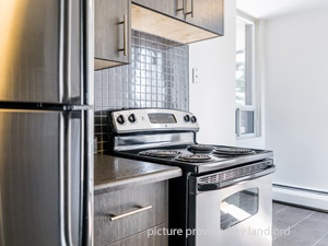 3+ Bedroom apartment for rent in BURLINGTON    