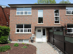2 Bedroom apartment for rent in Toronto