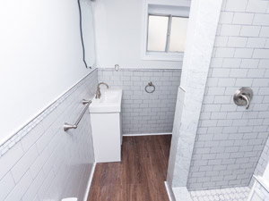 Bachelor apartment for rent in TORONTO