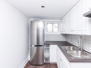 Bachelor apartment for rent in TORONTO