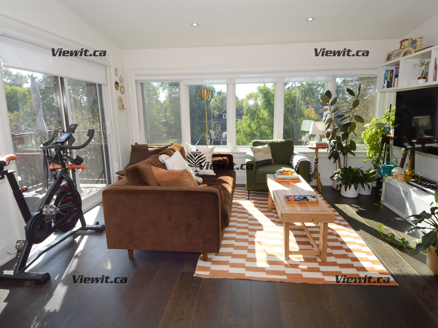 Bloor-Dundas - High P Toronto, 2 bdrm 3