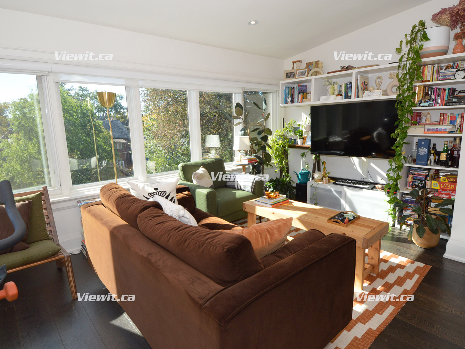 Bloor-Dundas - High P Toronto, 2 bdrm 4