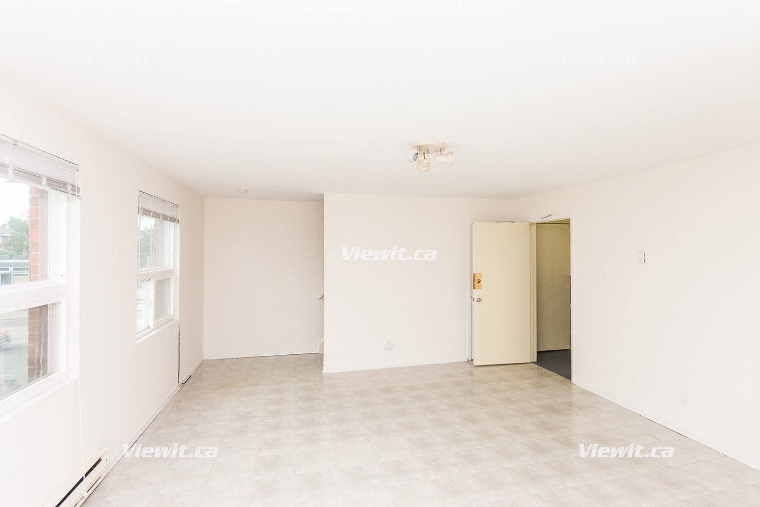 For rent 825 St. Clair Ave. We Toronto, 3+ bdrm Viewit 181809