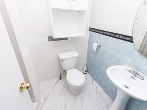 3+ Bedroom apartment for rent in Toronto