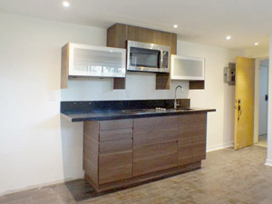 Bachelor apartment for rent in ETOBICOKE