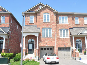 Room / Shared apartment for rent in Mississauga
