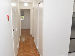 2 Bedroom apartment for rent in Toronto 
