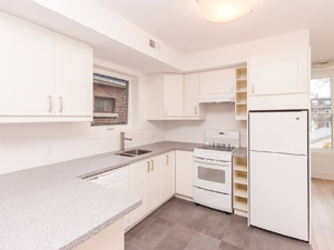 3+ Bedroom apartment for rent in TORONTO