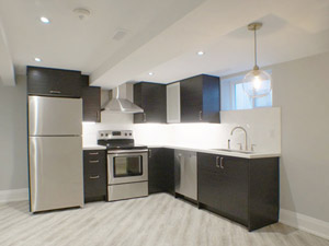 2 Bedroom apartment for rent in ETOBICOKE 