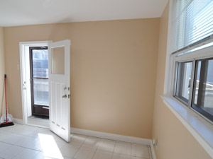 Room / Shared apartment for rent in TORONTO 
