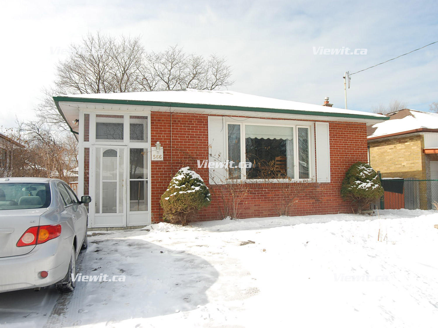 For rent BrimleyEglinton Scarborough, Bach Viewit 185587