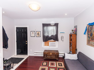 2 Bedroom apartment for rent in Toronto 