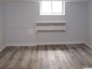 Bachelor apartment for rent in YORK