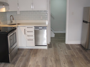 Bachelor apartment for rent in YORK