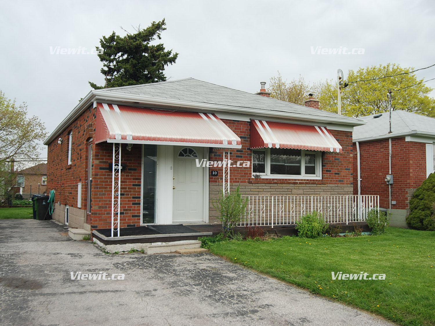 For rent MidlandDanforth Scarborough, 3+ bdrm Viewit 192882