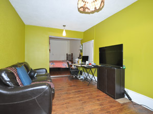 1 Bedroom apartment for rent in East York 