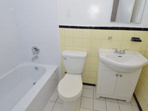 1 Bedroom apartment for rent in Etobicoke 