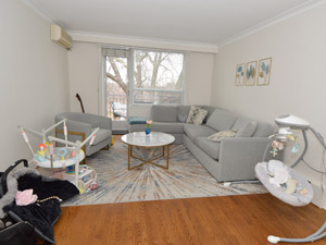 3+ Bedroom apartment for rent in Toronto