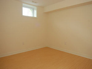 Room / Shared apartment for rent in SCARBOROUGH