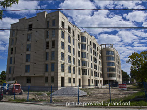 Bachelor apartment for rent in WHITBY