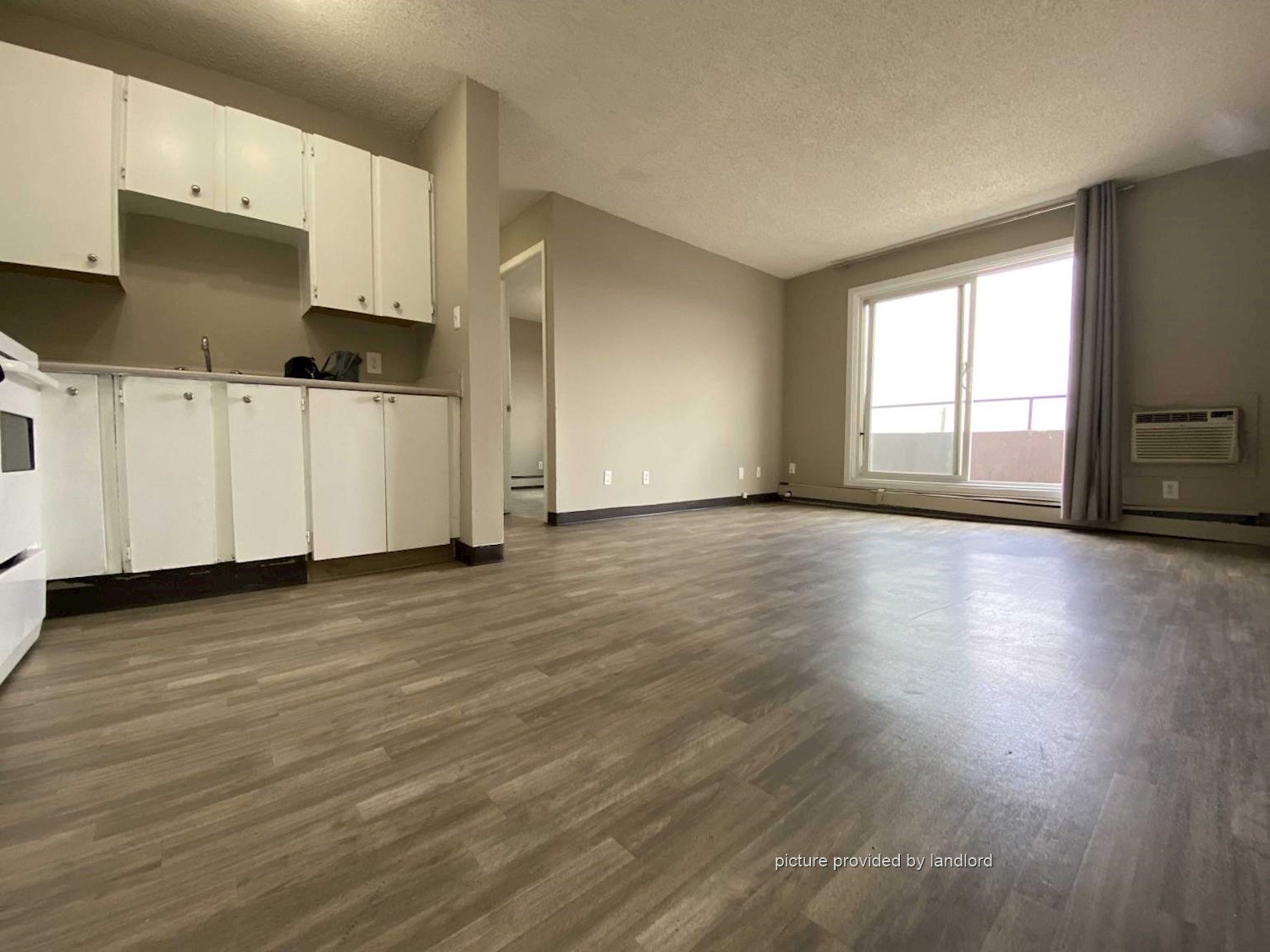 For rent 402 Avenue P South Saskatoon, 2 bdrm Viewit 196607