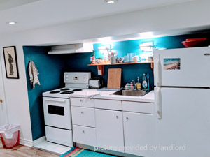 Bachelor apartment for rent in TORONTO